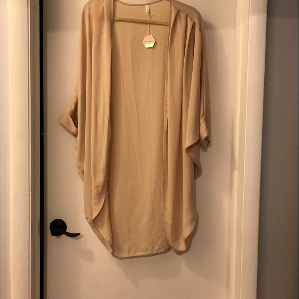 PINKBLUSH CARDIGAN ROUND HEM 100% POLYESTER ONE SIZE MEDIUM RAGLAN STYLE SLEEVE